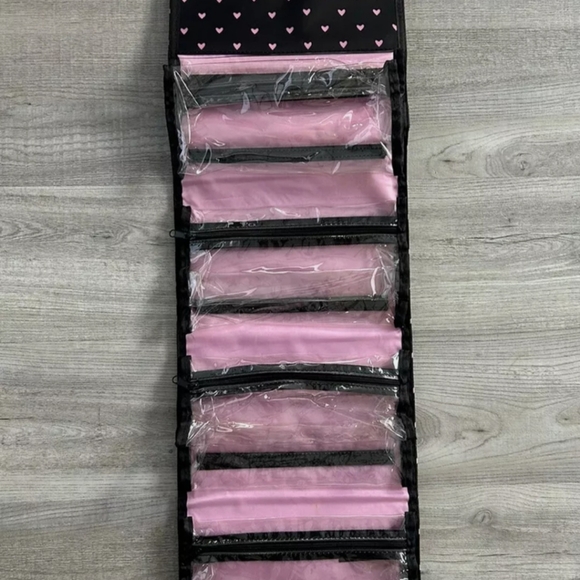 New Mary Kay Large Cosmetic Bag - Picture 3 of 4